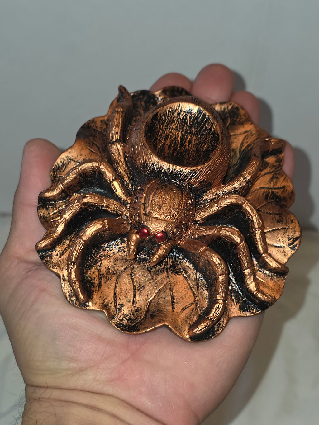 Spider Sphere Holder